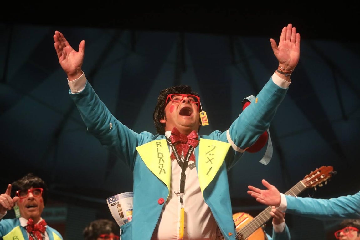 FOTOS: chirigota Los que no se pierden una en el COAC 2019