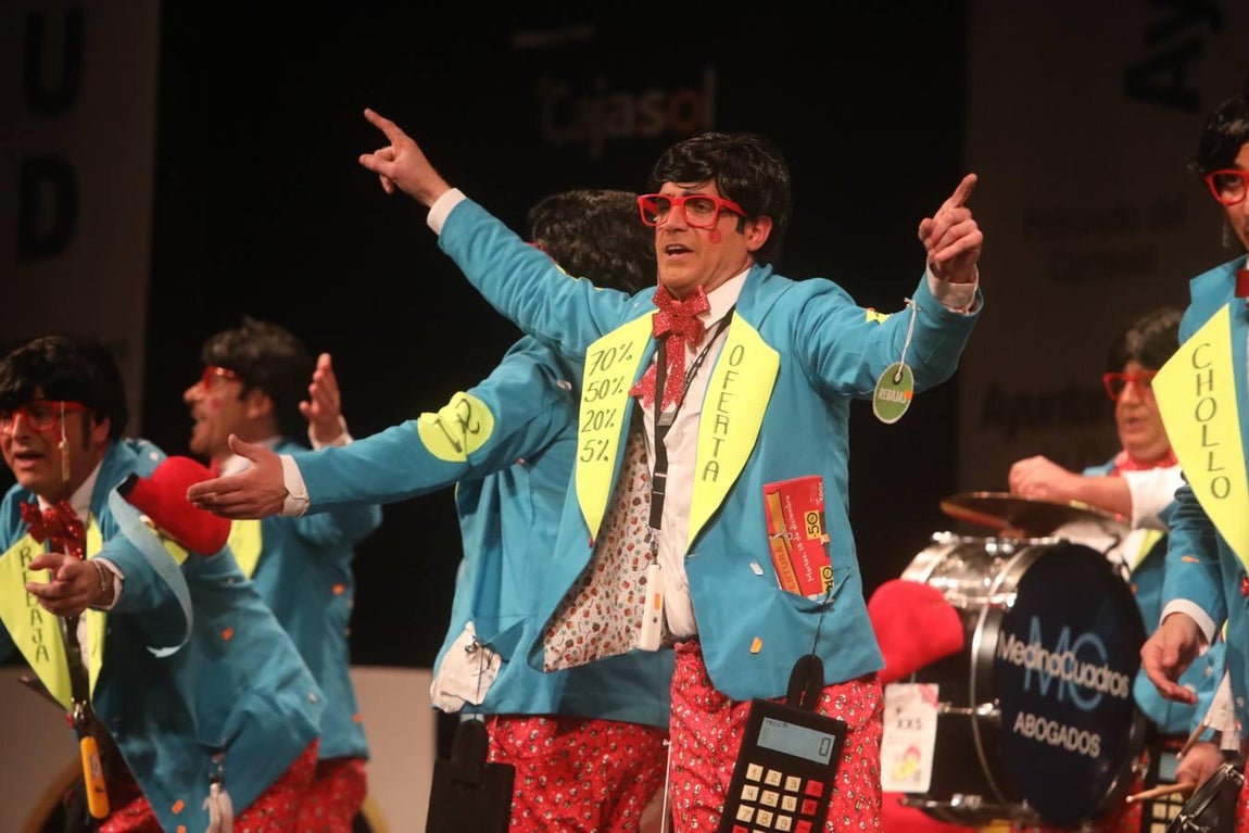 FOTOS: chirigota Los que no se pierden una en el COAC 2019