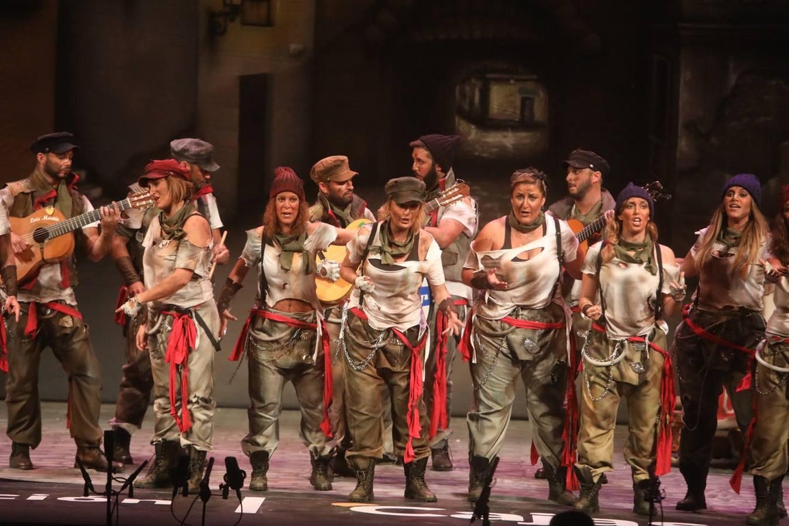 FOTOS: comparsa Las cachivache en el COAC 2019