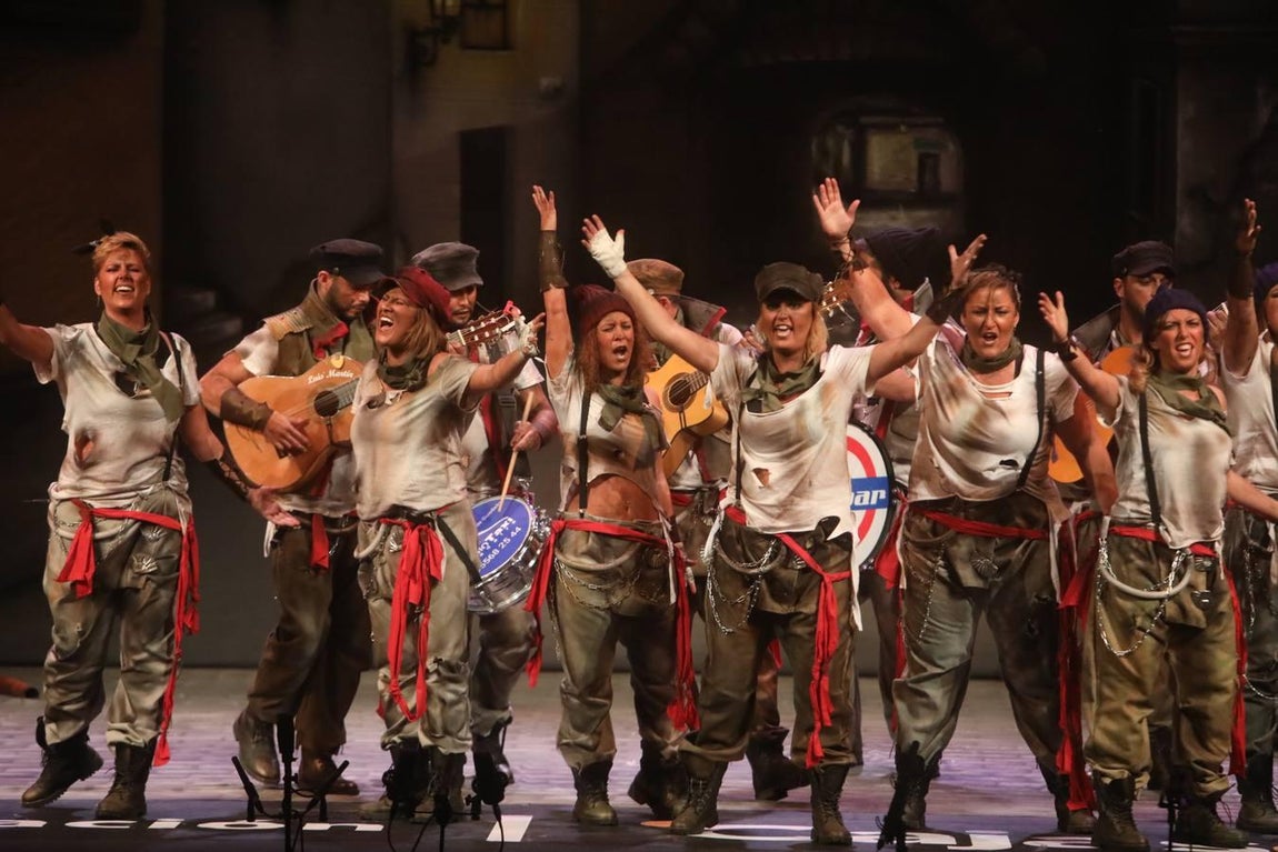 FOTOS: comparsa Las cachivache en el COAC 2019