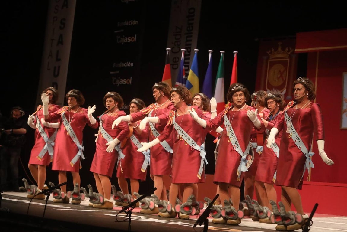 FOTOS: chirigota Este año ya me toca a mí