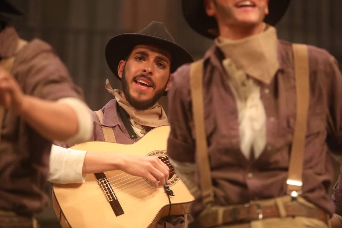 FOTO: comparsa Los buscadores