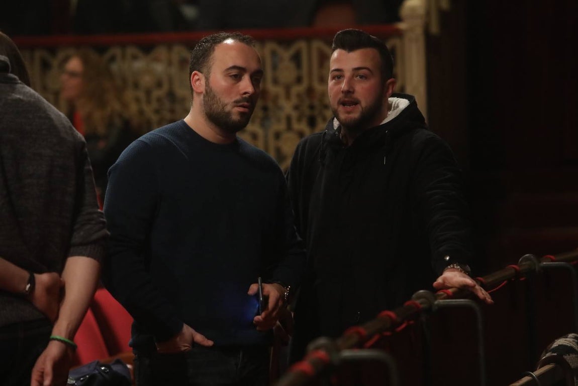 FOTOS: ¿Has ido al COAC este jueves? ¡Búscate en el Falla!