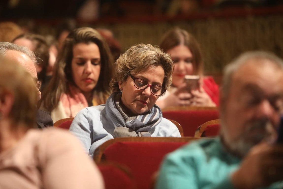 FOTOS: ¿Has ido al COAC este jueves? ¡Búscate en el Falla!