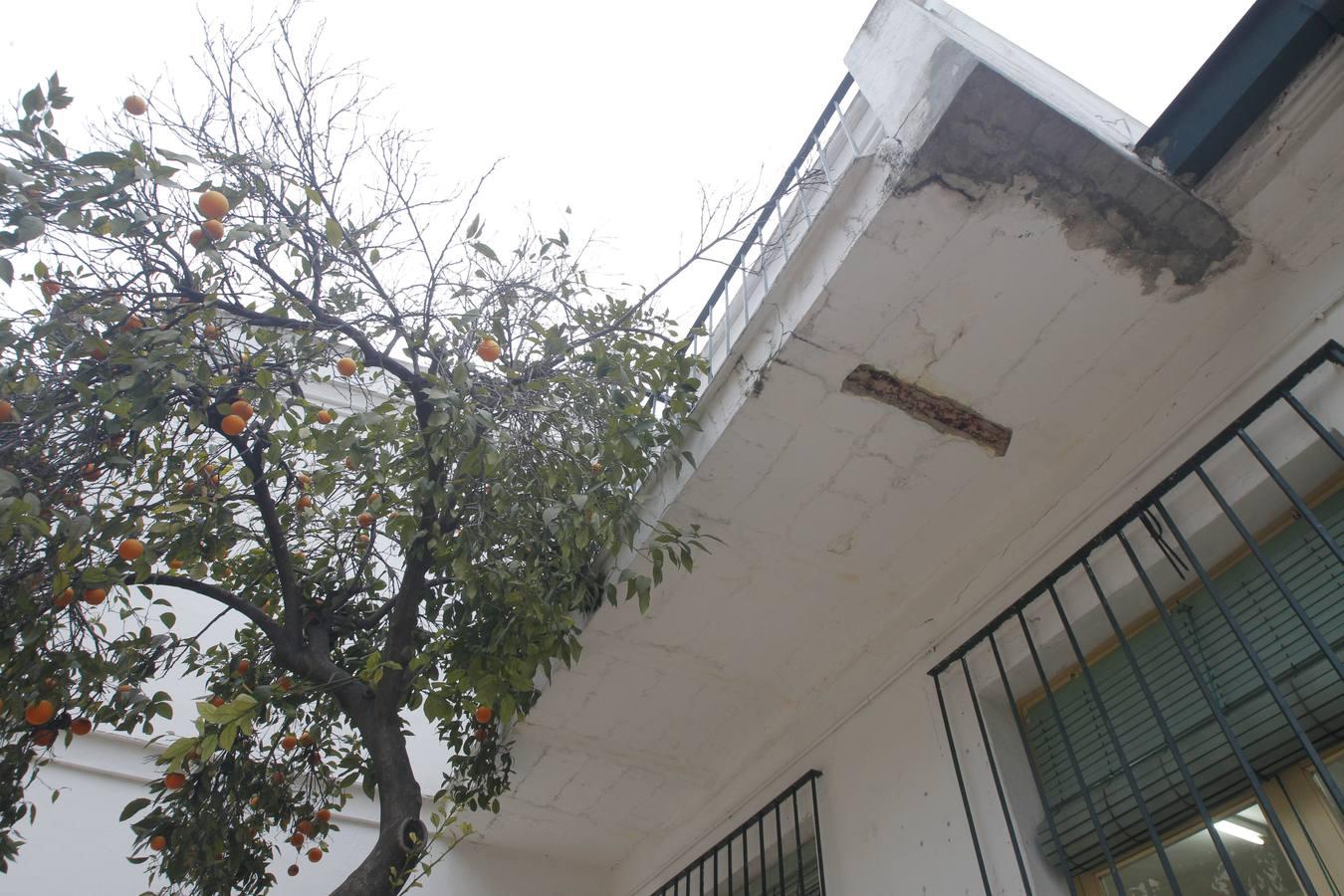 El Colegio Carmen Benítez, al borde de la ruina