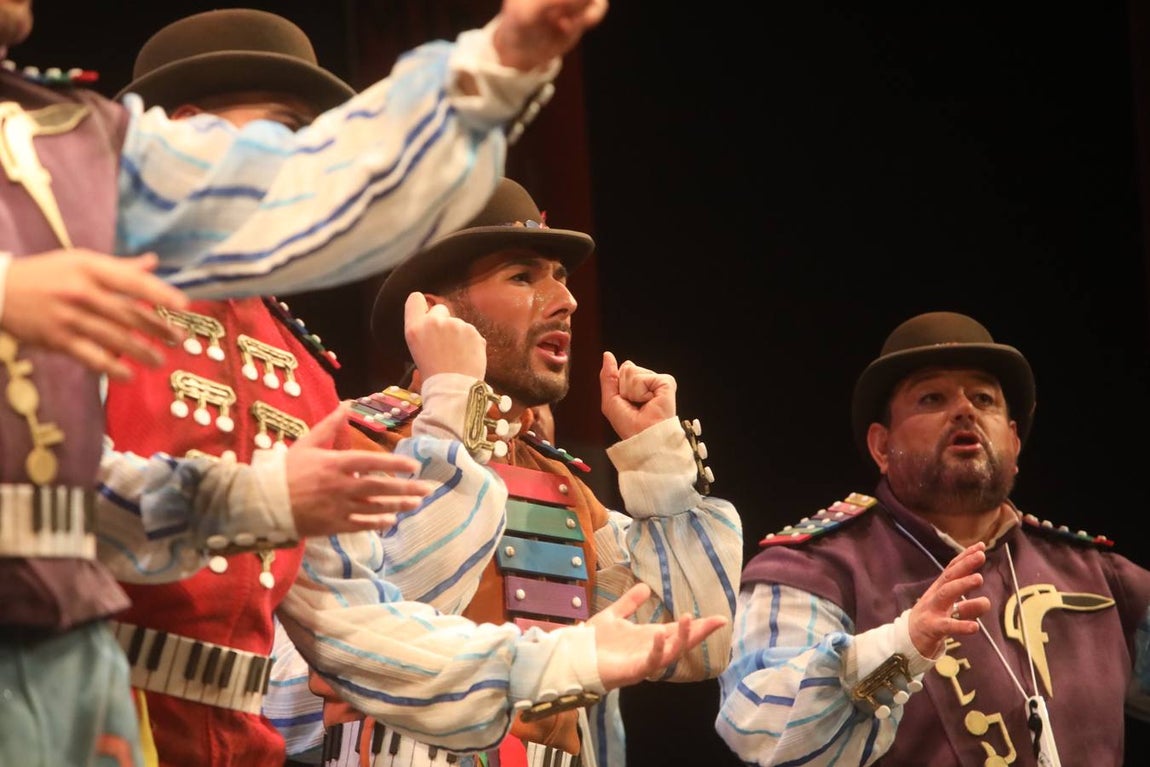 FOTOS: Comparsa Músicos Sin Fronteras en el COAC 2019