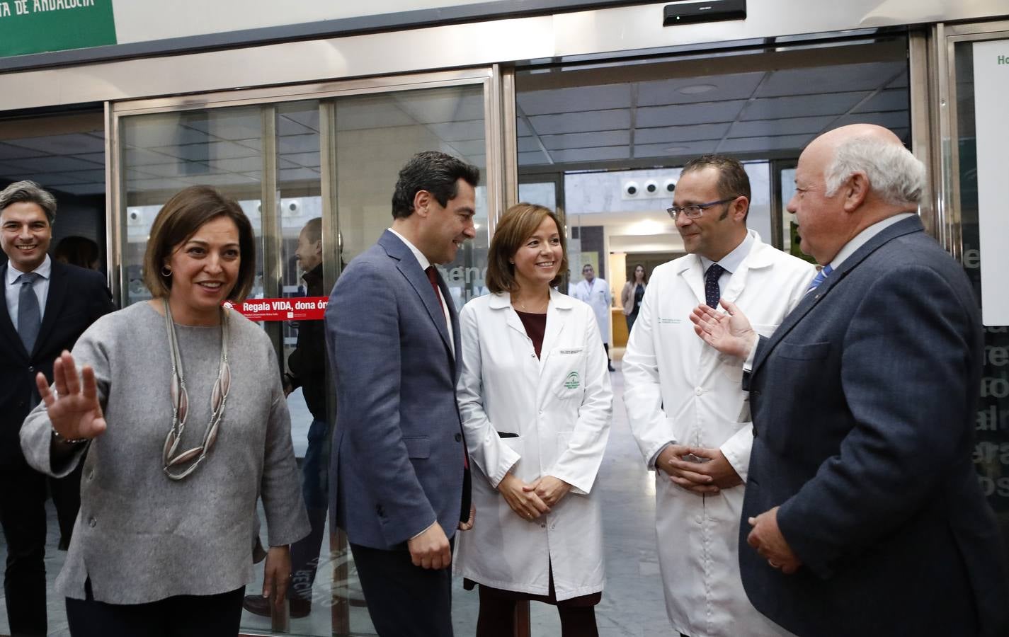 La primera visita del presidente de la Junta Juanma Moreno a Córdoba, en imágenes