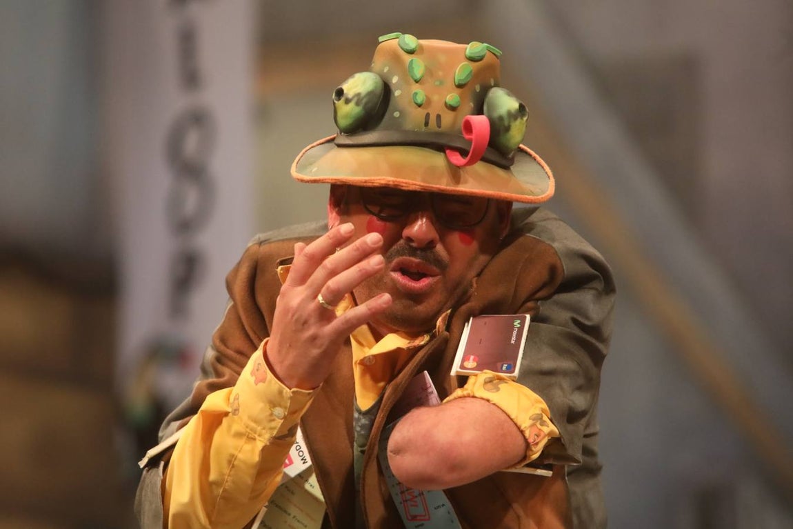 FOTOS: Chirigota Los Morosos en el COAC 2019