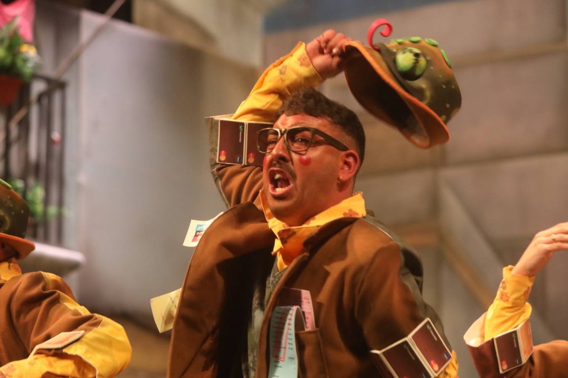 FOTOS: Chirigota Los Morosos en el COAC 2019