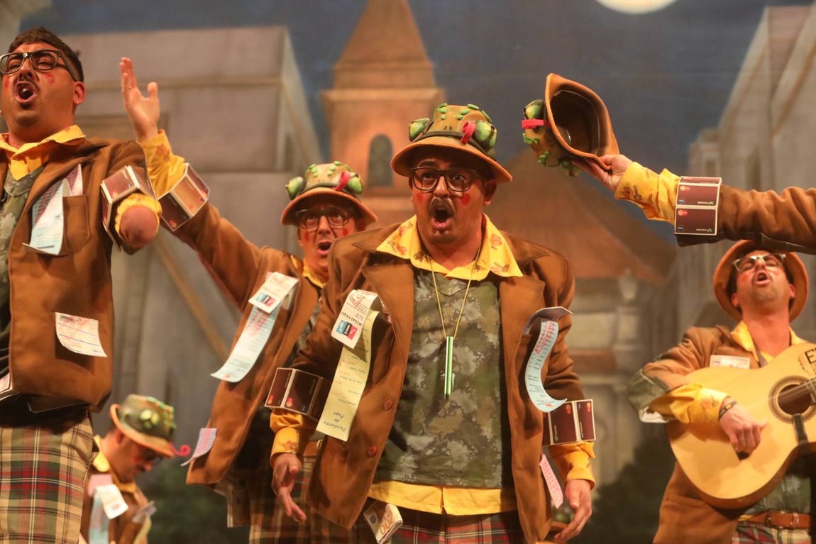 FOTOS: Chirigota Los Morosos en el COAC 2019