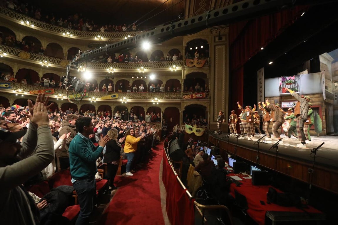 FOTOS: Chirigota Los Morosos en el COAC 2019