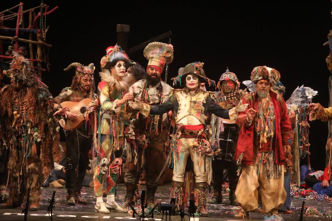 FOTOS: comparsa Los carnívales