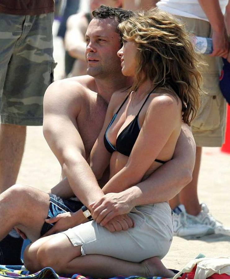 Un nuevo intento. Jennifer Aniston también mantuvo un breve romance con el actor Vince Vaughn, compañero de rodaje en la película protagonizada por ambos, «Separados»