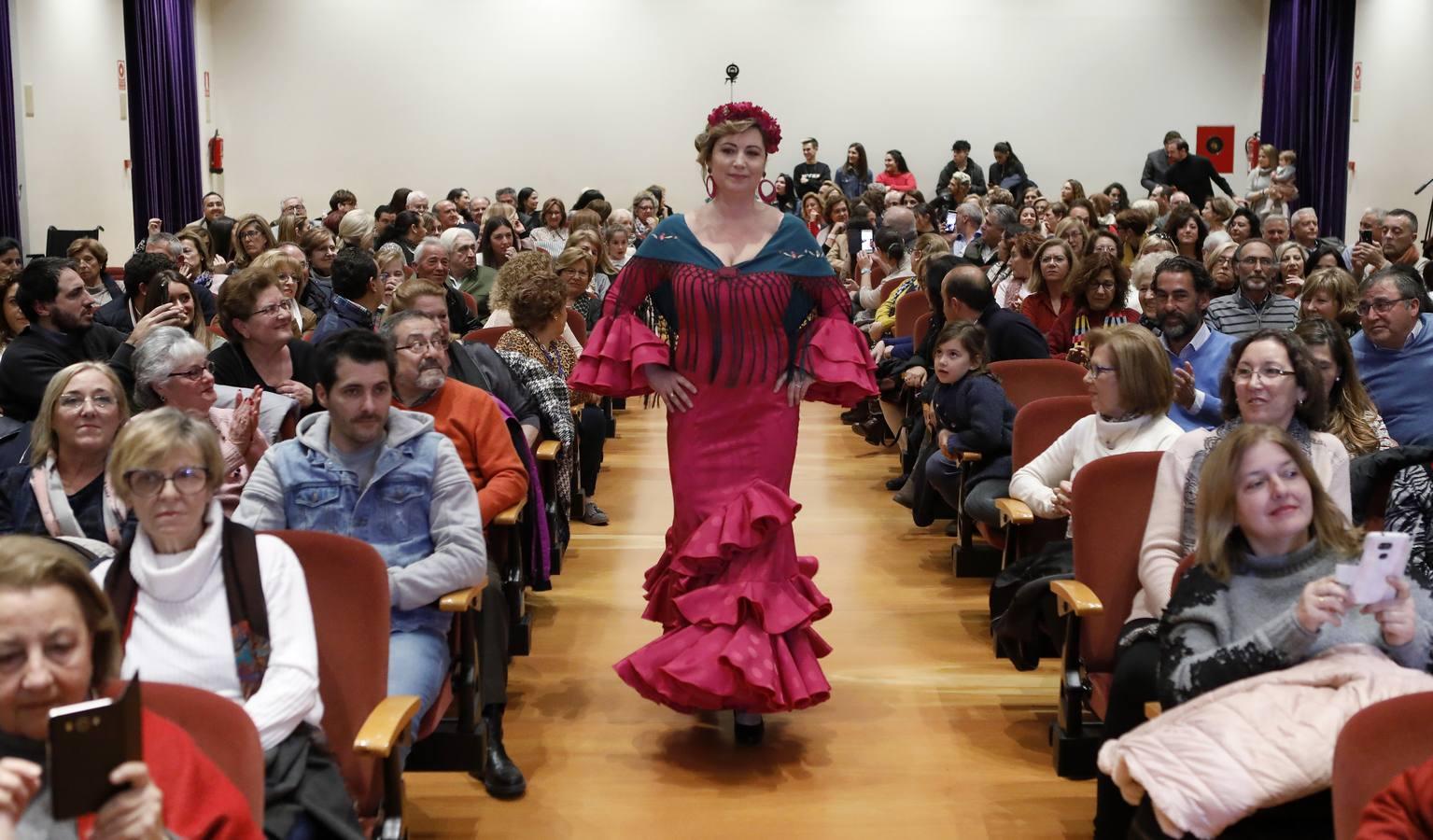 El desfile benéfico de Acopinb de Córdoba, en imágenes