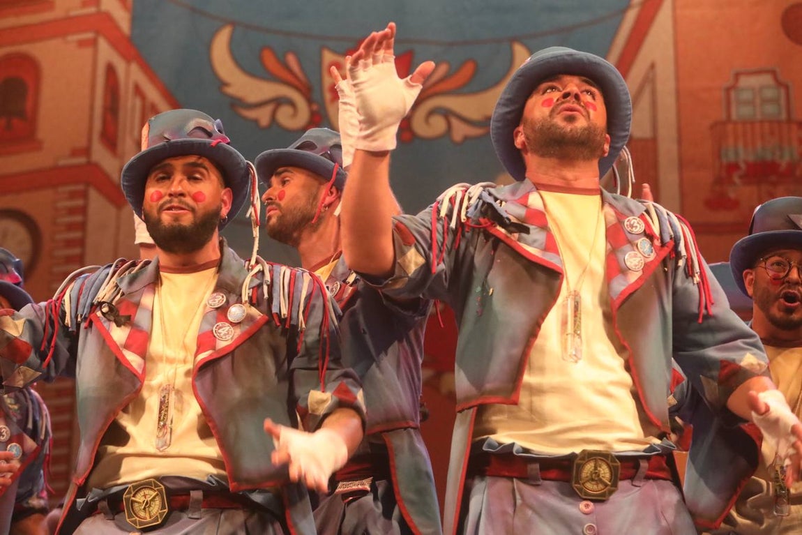 ¿Con qué imágenes del viernes de Concurso del Falla te quedas?