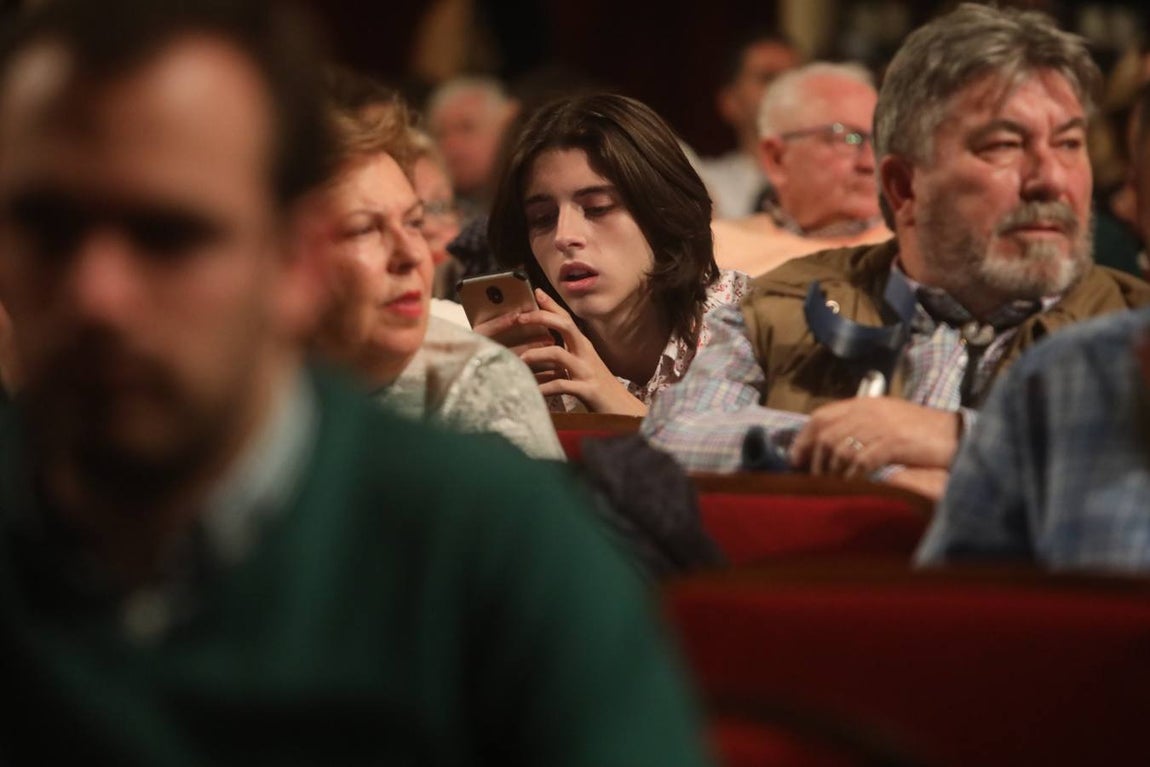 ¿Estás en la sesión de domingo del COAC en el Falla? ¡Búscate!