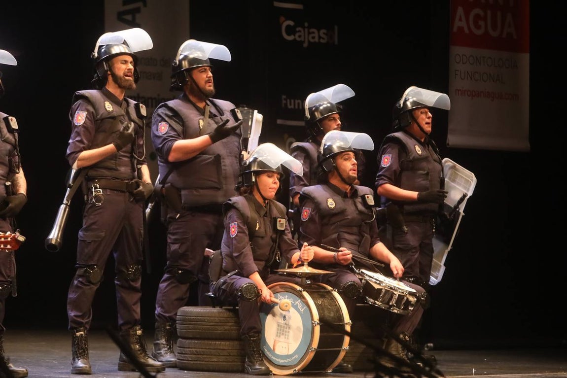 FOTOS: chirigota Los jarabe de palo