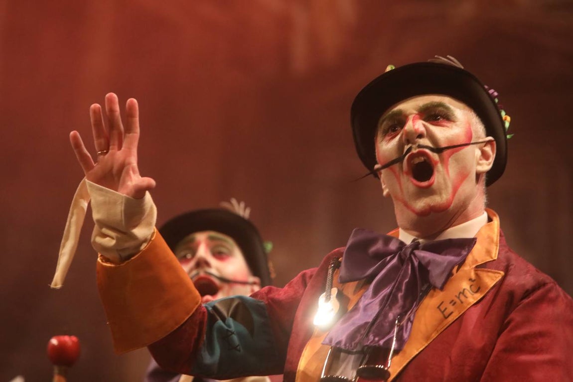 La decimoséptima función de Preliminares en imágenes