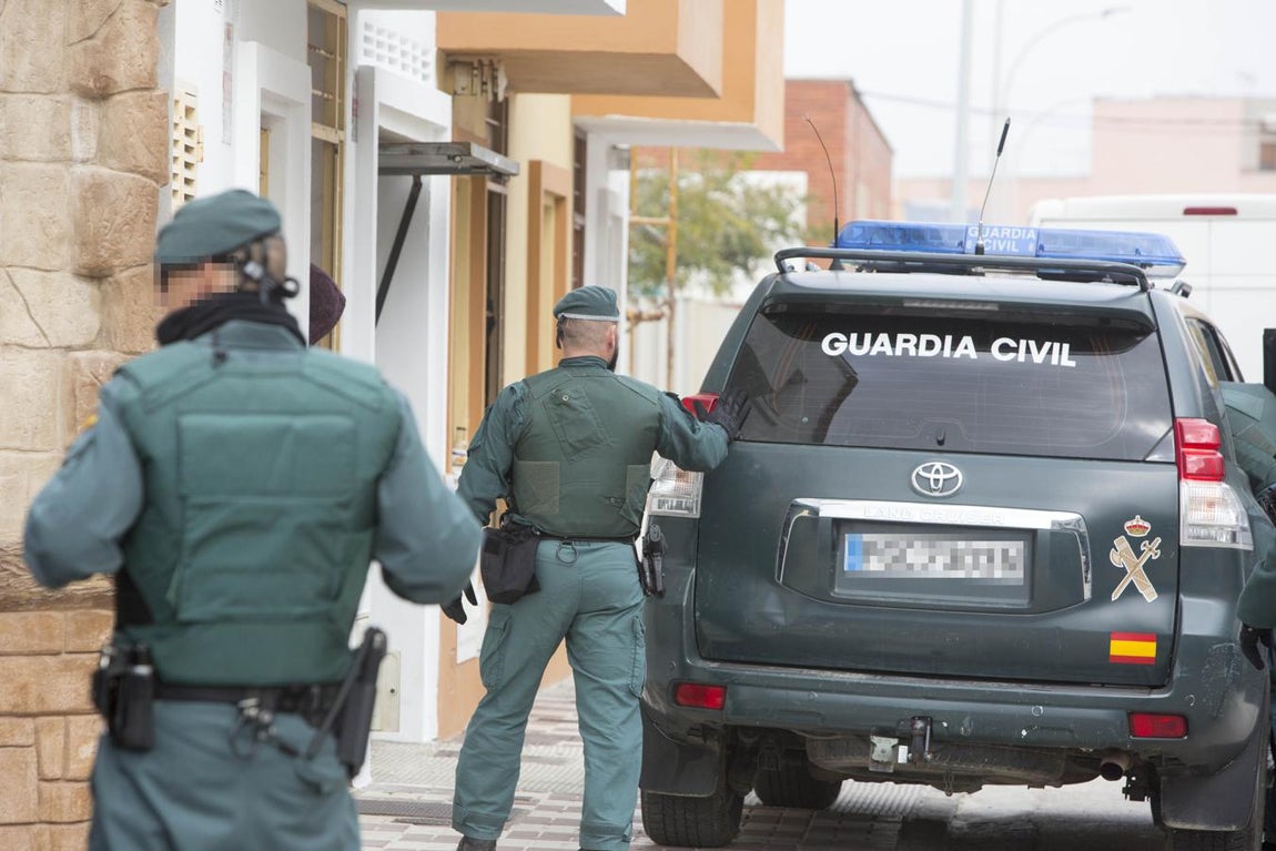 FOTOS: Operación contra el narcotráfico en La Línea