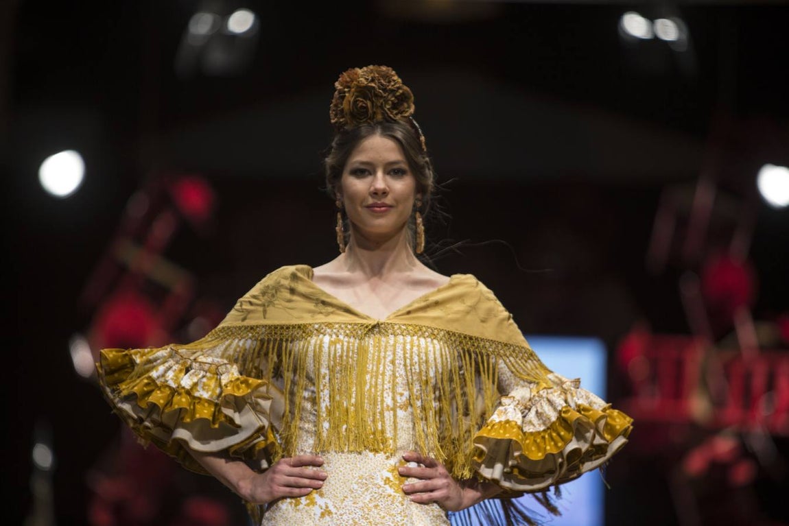 FOTOS: Flamenka, Rocío Martín ‘Degitana’ y Ana Ricardi en la Pasarela Flamenca de Jerez