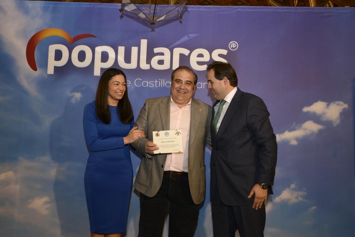 El PP se acuerda de los suyos