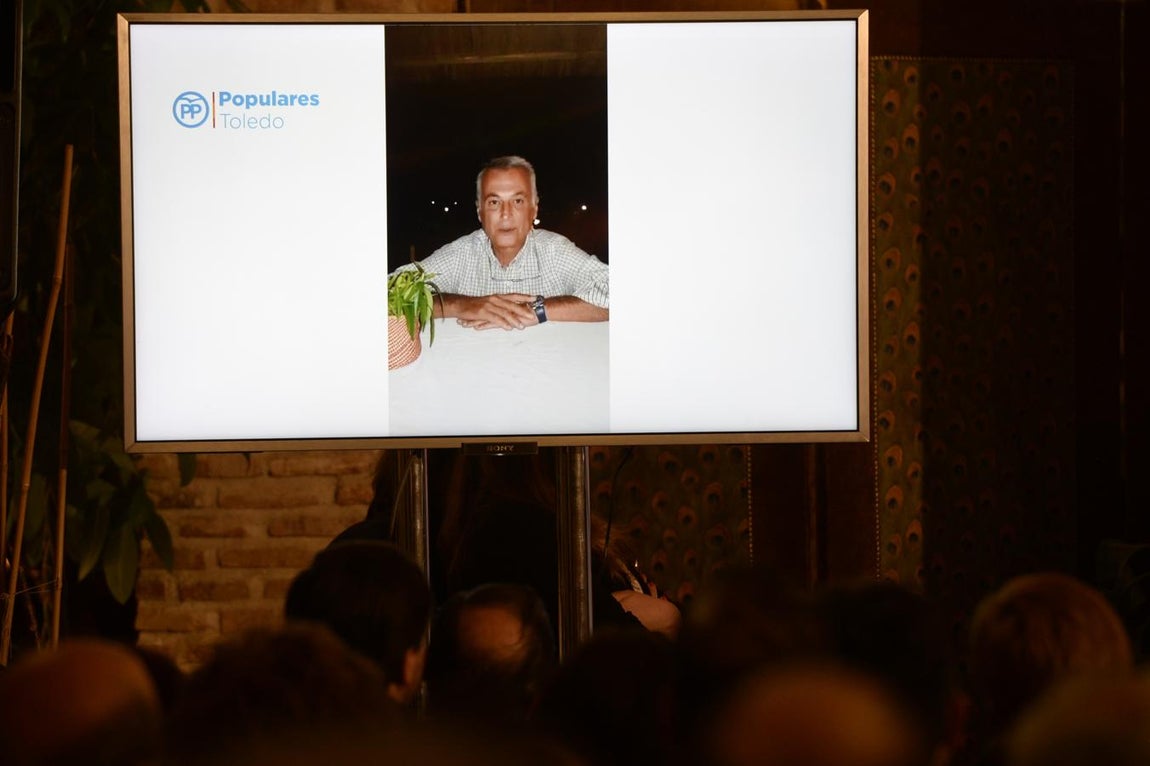 El PP se acuerda de los suyos