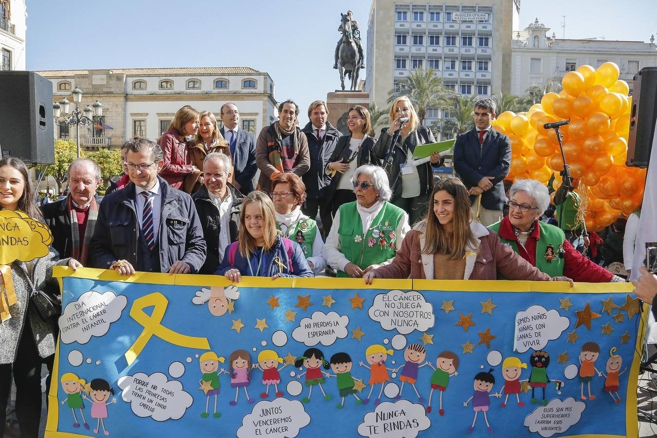 El día contra el cáncer infantil en Córdoba, en imágenes