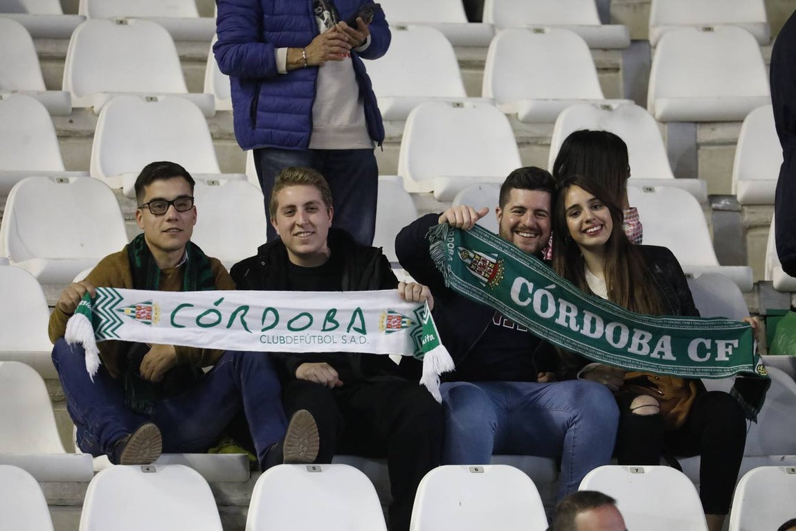 La afición en el Córdoba CF-Granada CF, en imágenes
