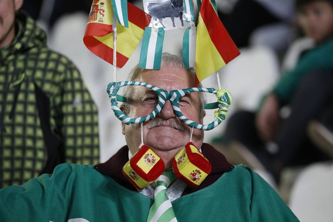 La afición en el Córdoba CF-Granada CF, en imágenes