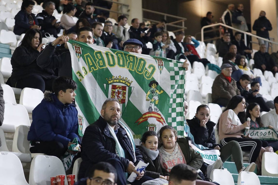 La afición en el Córdoba CF-Granada CF, en imágenes