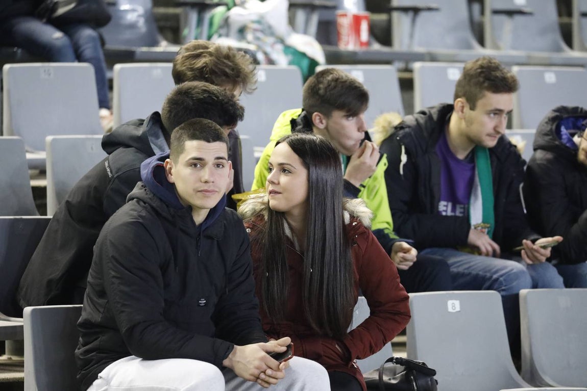 La afición en el Córdoba CF-Granada CF, en imágenes