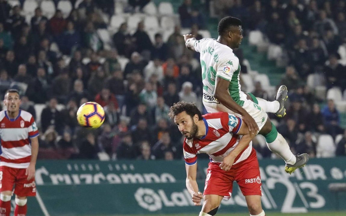 El Córdoba CF-Granada CF, en imágenes
