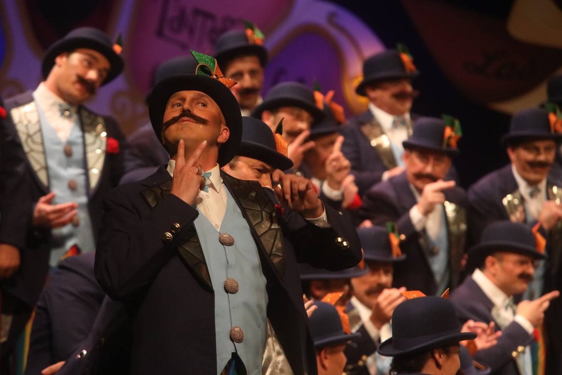 FOTOS: Coro El Tango se escribe con tiza en el COAC 2019