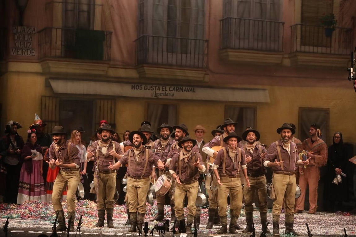 FOTO: comparsa Los buscadores