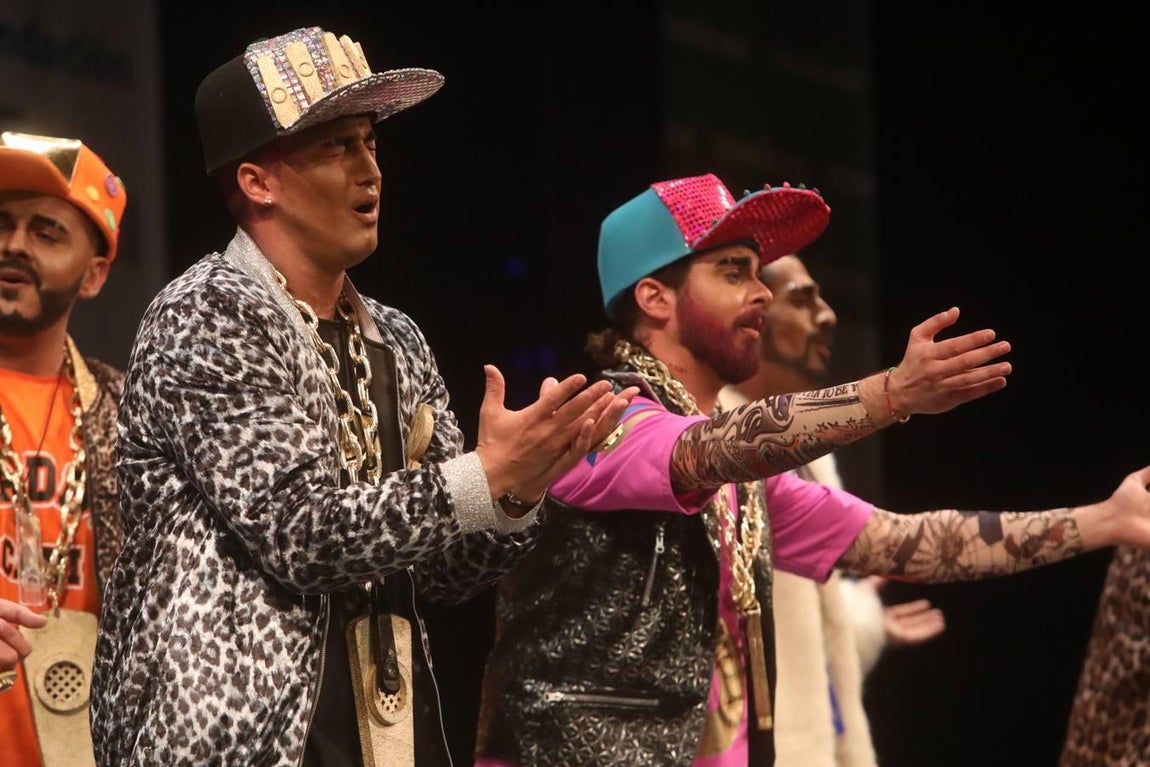 FOTOS: chirigota Daddy Cadi en el COAC 2019