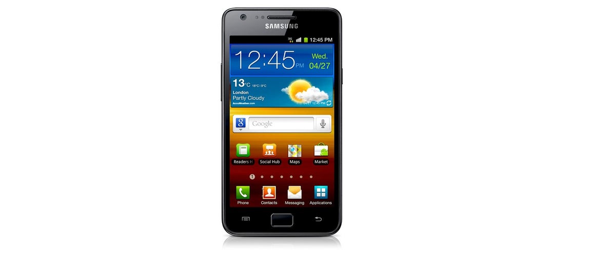 Consolidación. Con el Galaxy SII (2011) la firma surcoreana logró una notable acogida en el mercado. Su pantalla creció hasta las 4.3 pulgadas y resultó ser más brillante que el modelo anterior. También incorporó un procesador más potente (de dos núcleos y 1 GB de memoria RAM) y mejores cámaras (pasando de 5 a 8 megapíxeles y una frontal de 2 megapíxeles) y batería reemplazable de 1.650 mAh.