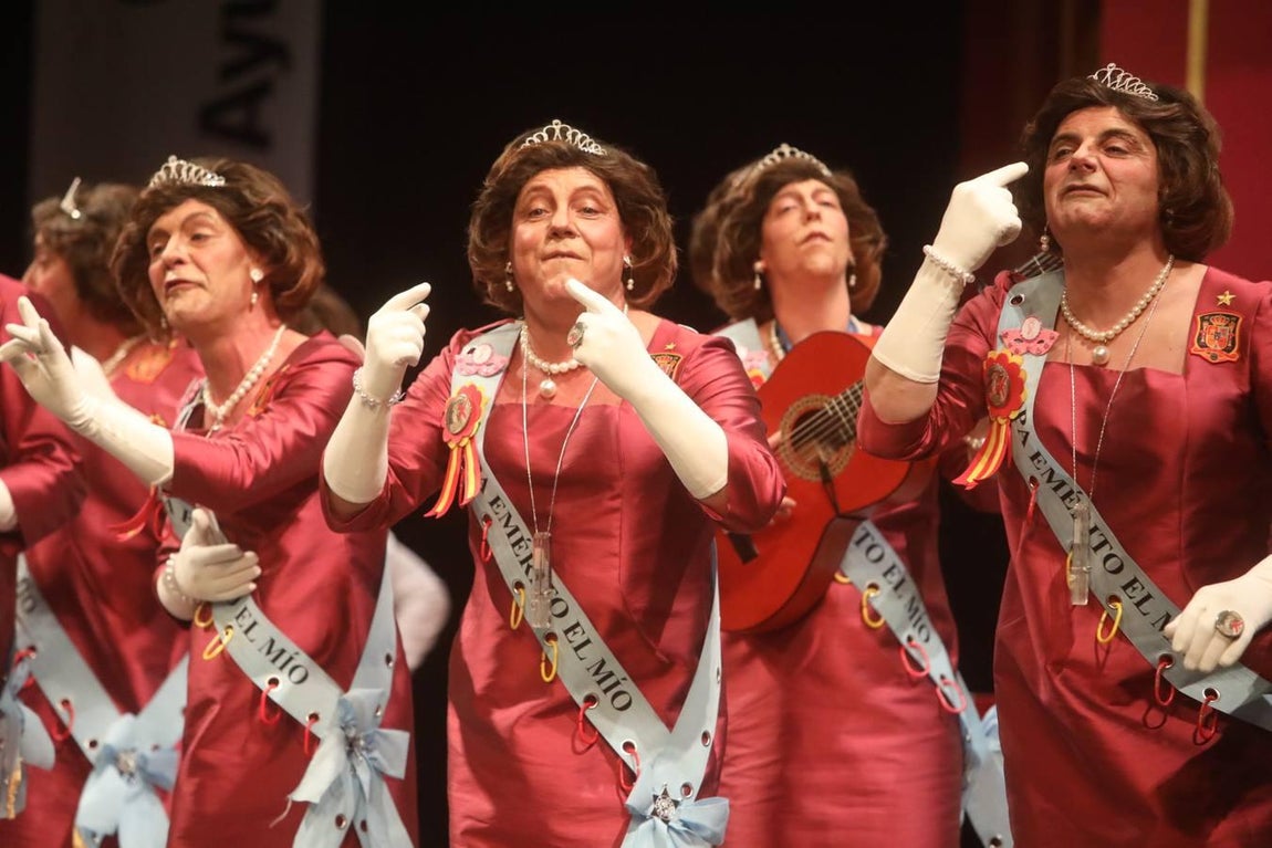 FOTOS: chirigota Este año ya me toca a mí