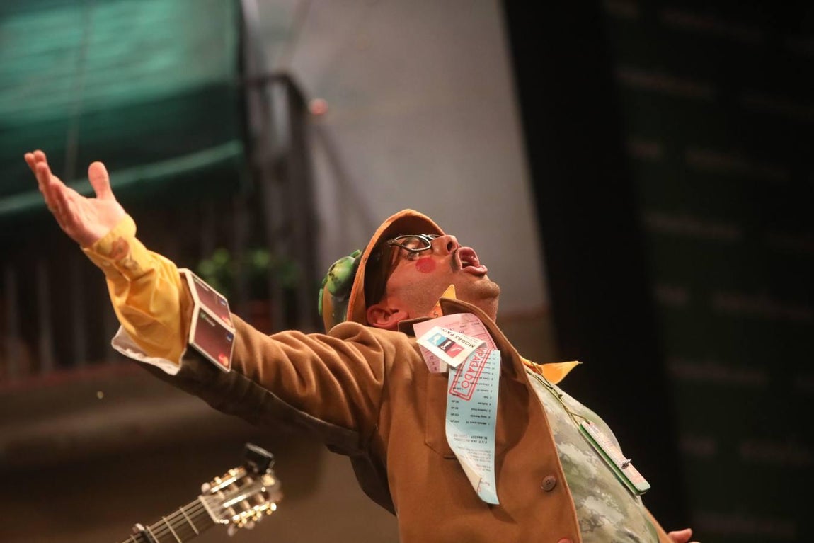 FOTOS: Chirigota Los Morosos en el COAC 2019