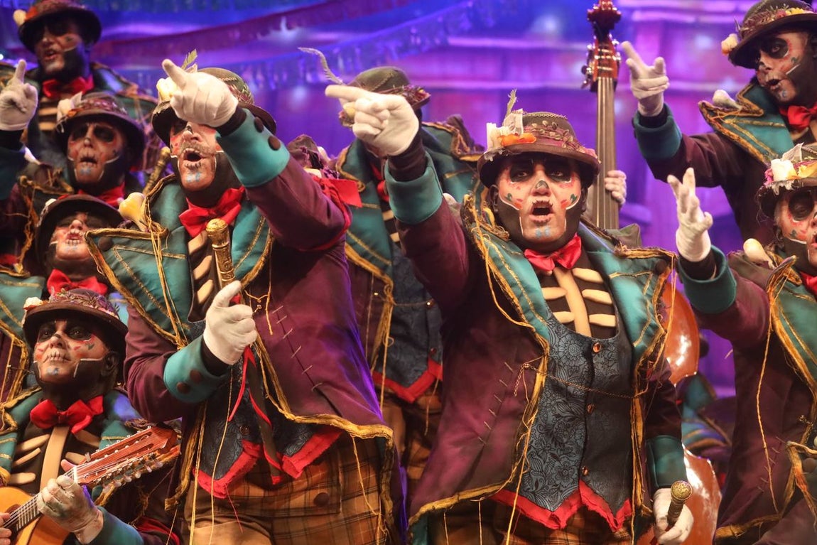 FOTOS: coro Los del patio en el COAC 2019