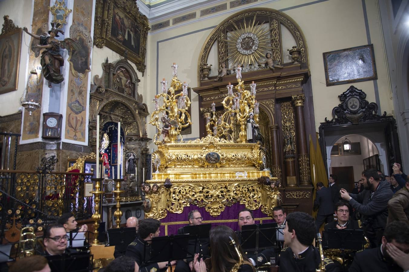 Galería del nuevo paso del Santo Ángel