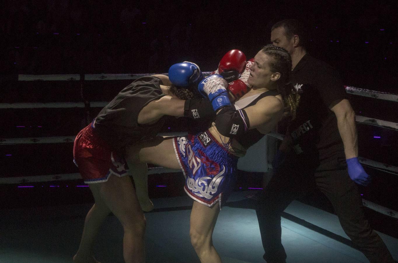 Las espectaculares imágenes del tercer campeonato mundial de muay thai para Carlos Coello