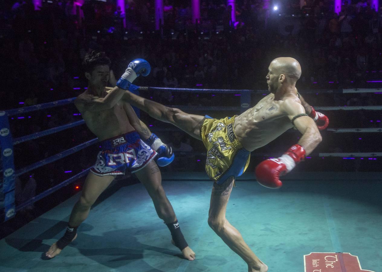 Las espectaculares imágenes del tercer campeonato mundial de muay thai para Carlos Coello