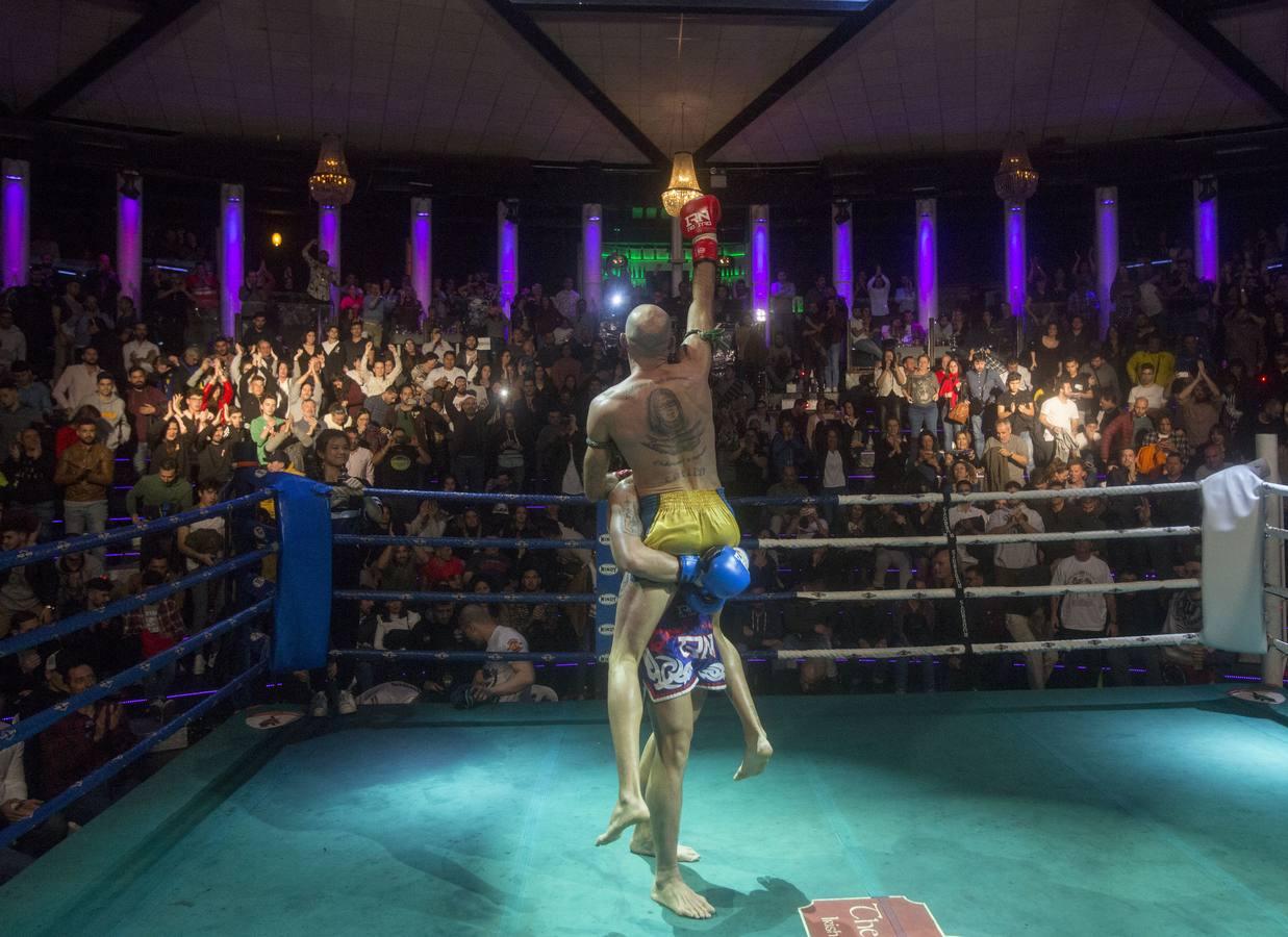 Las espectaculares imágenes del tercer campeonato mundial de muay thai para Carlos Coello