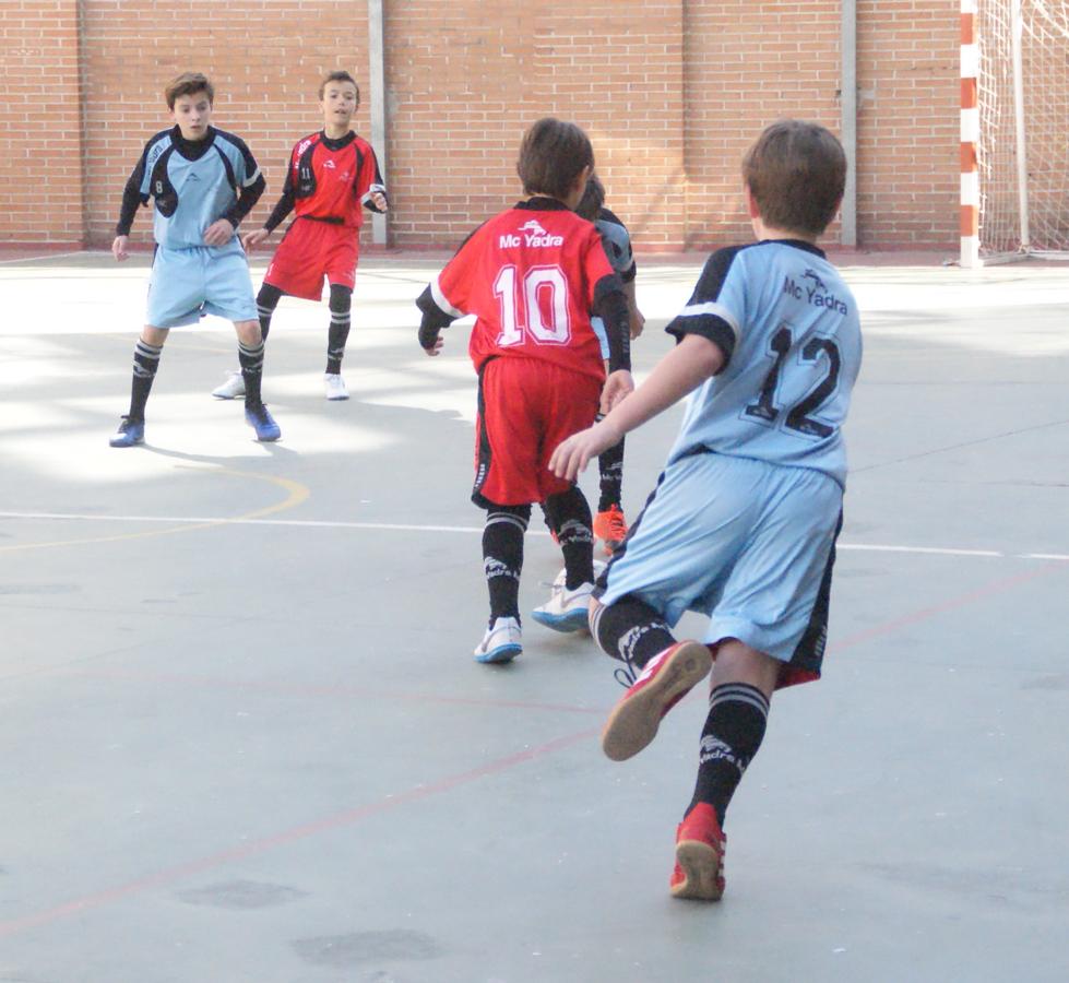 Las mejores imágenes del partido de fútbol sala entre Sagrada Familia Jorge Juan &quot;A&quot; y Nuestra Señora Consolación &quot;B&quot;