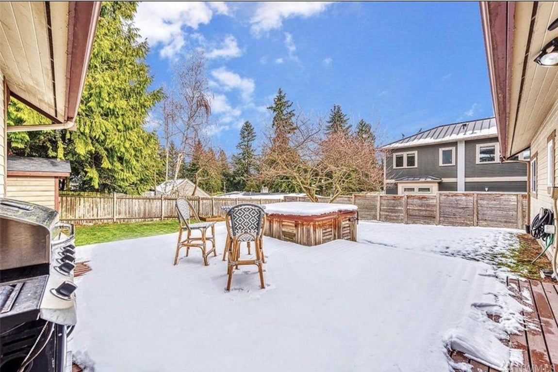 Patio. Además, ha estado también salpicada por la polémica ya que se cree que las fotografías han sido tratadas para conseguir quitar las nevadas que caen en esa zona del país.