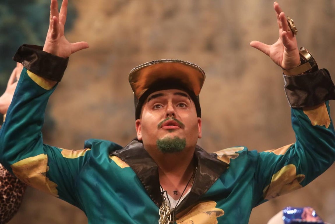 FOTOS: chirigota Daddy Cadi en el COAC 2019