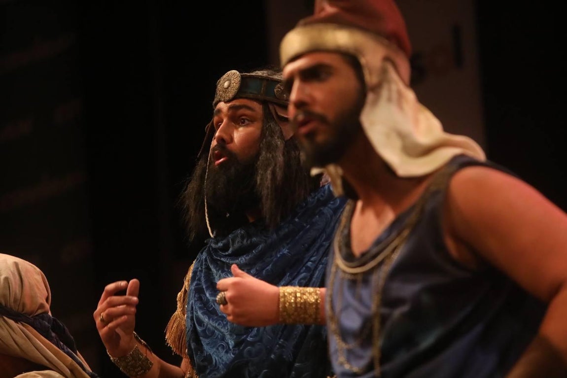 FOTOS: Comparsa La Tierra Prometida en el COAC 2019