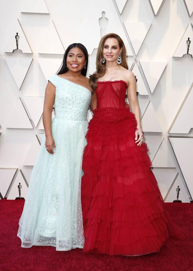 Yalitza Aparicio y Marina de Tavira. 