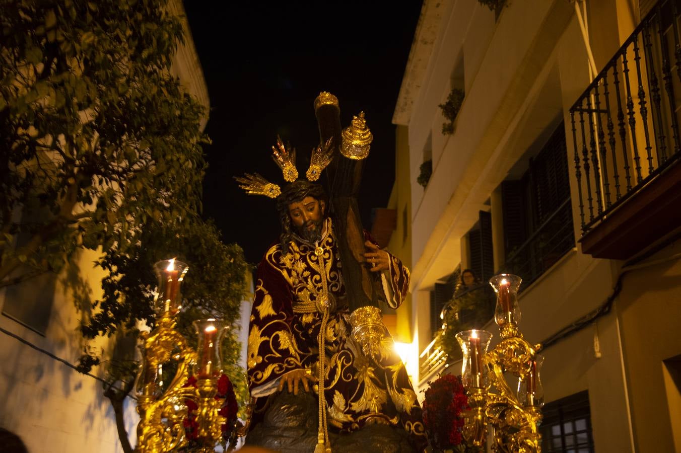 Galería del vía crucis del Cristo de las Tres Caídas de Triana