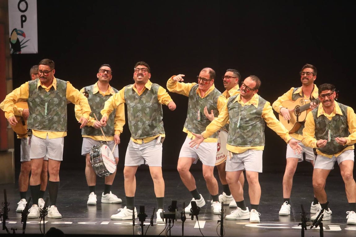 FOTOS: Chirigota Los Morosos en el COAC 2019